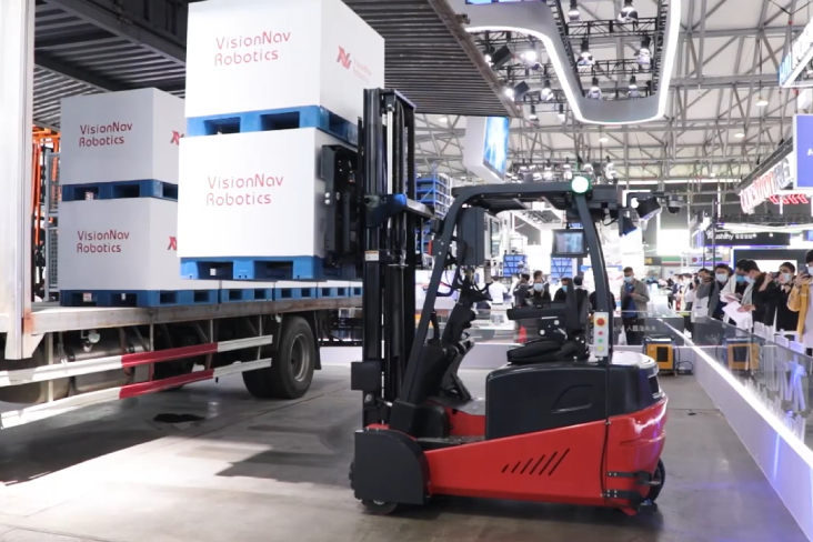 トラック積み込み/積み下ろし