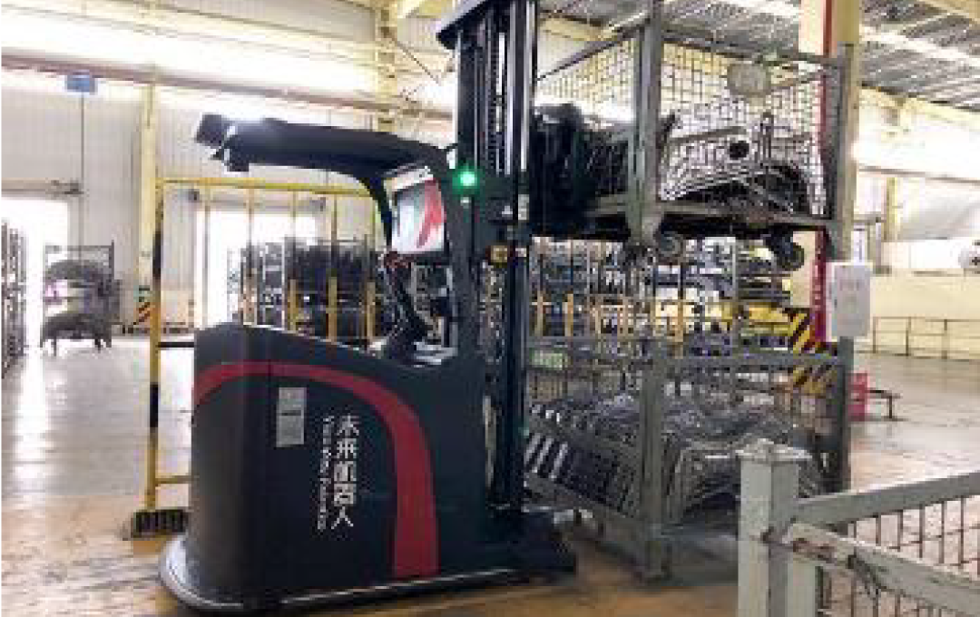 無人フォークリフト（AGF）の適応性